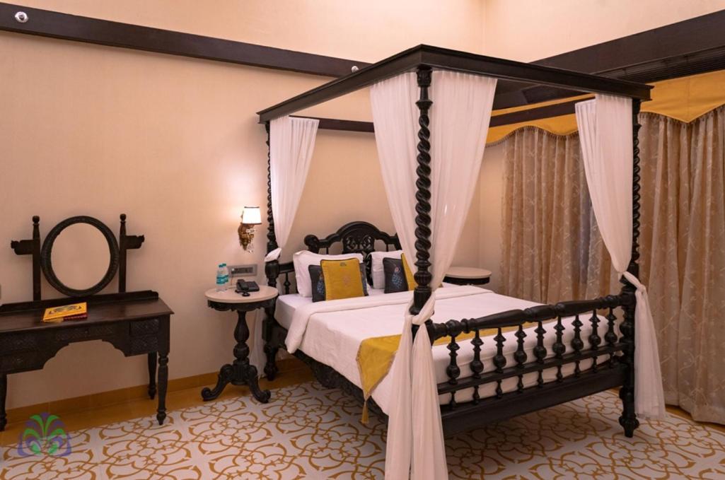 Hotel Basant Vihar Palace Bikaner Ngoại thất bức ảnh