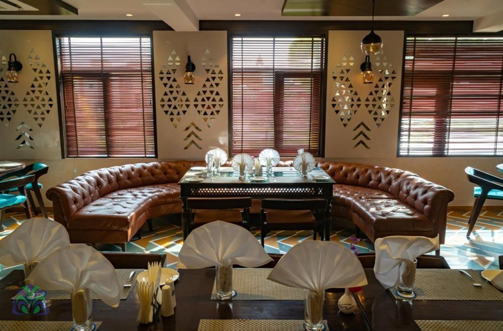 Hotel Basant Vihar Palace Bikaner Ngoại thất bức ảnh